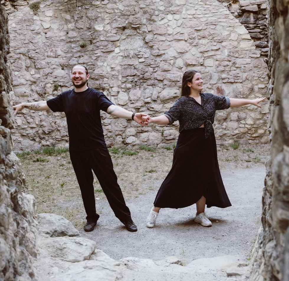 Über mich 3 step by step tanzschule frauenkirchen paartanz ruine